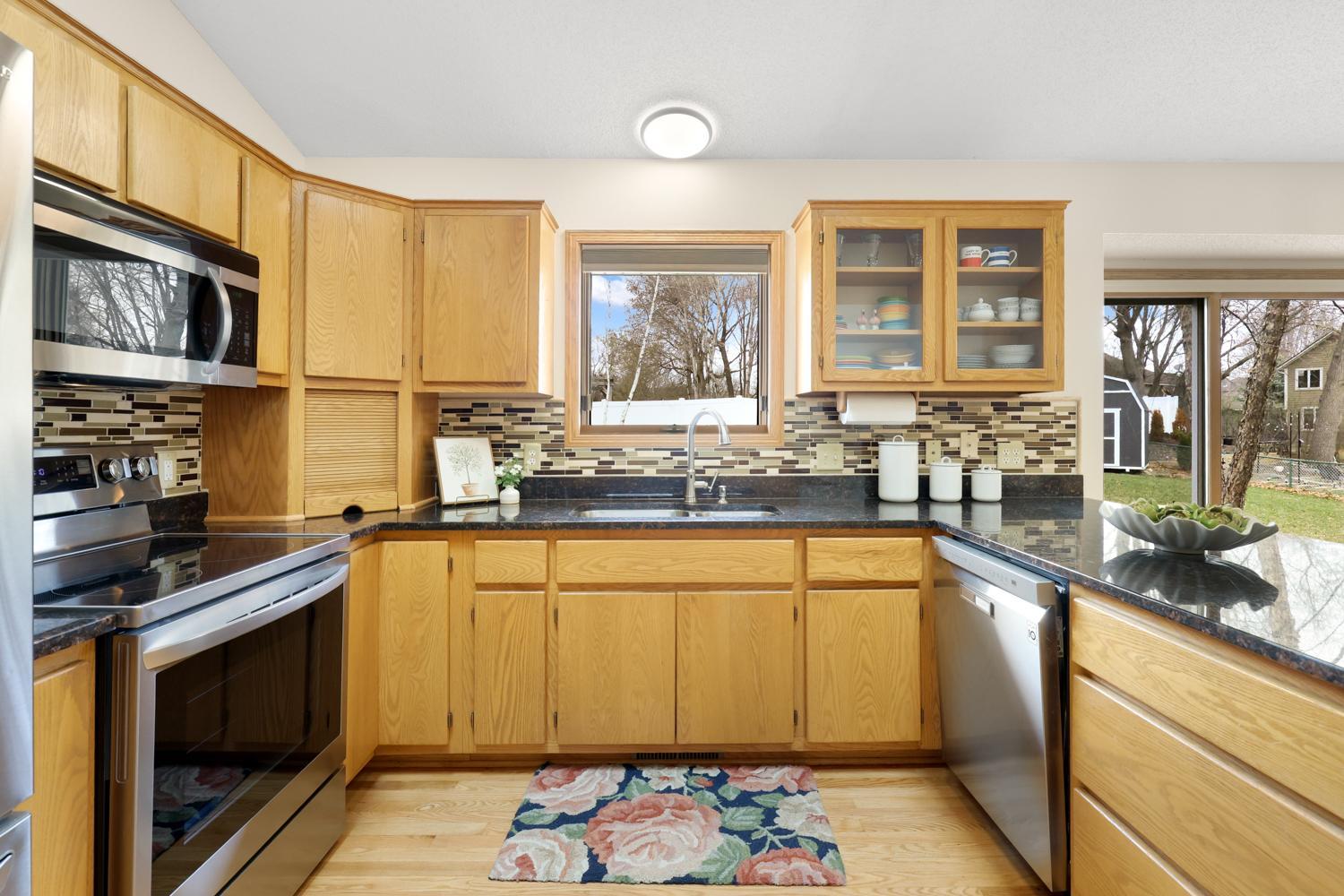 Plenty of cupboard space in the kitchen