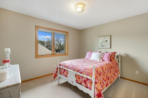 17079 Isleton Avenue, Lakeville, MN 55044