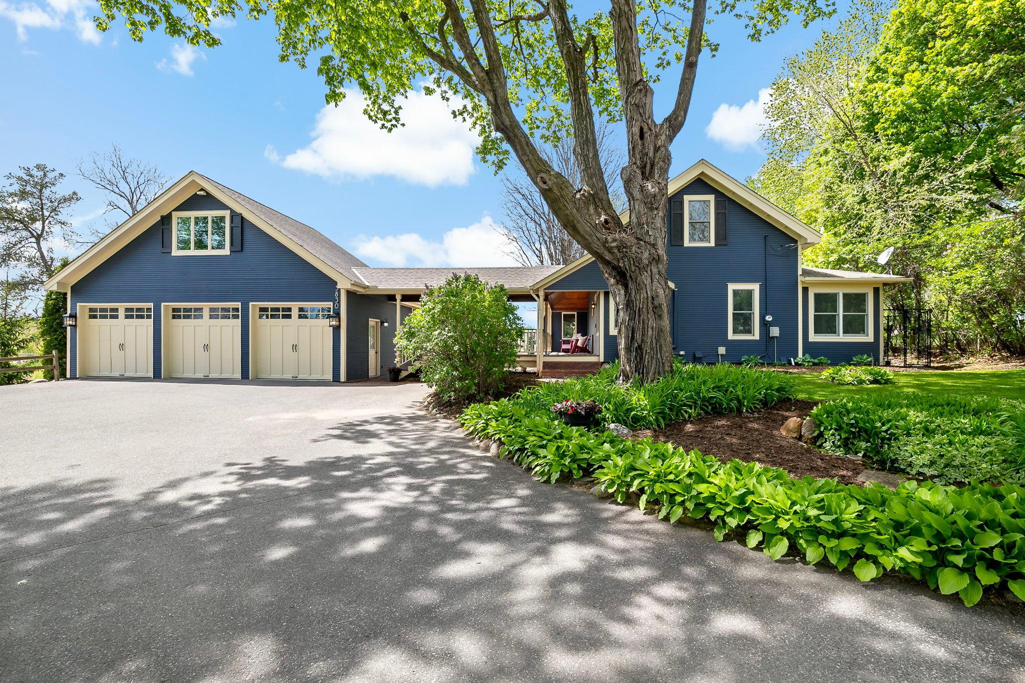 35-web-or-mls-5830 Club Ln Shorewood MN_0026.jpg