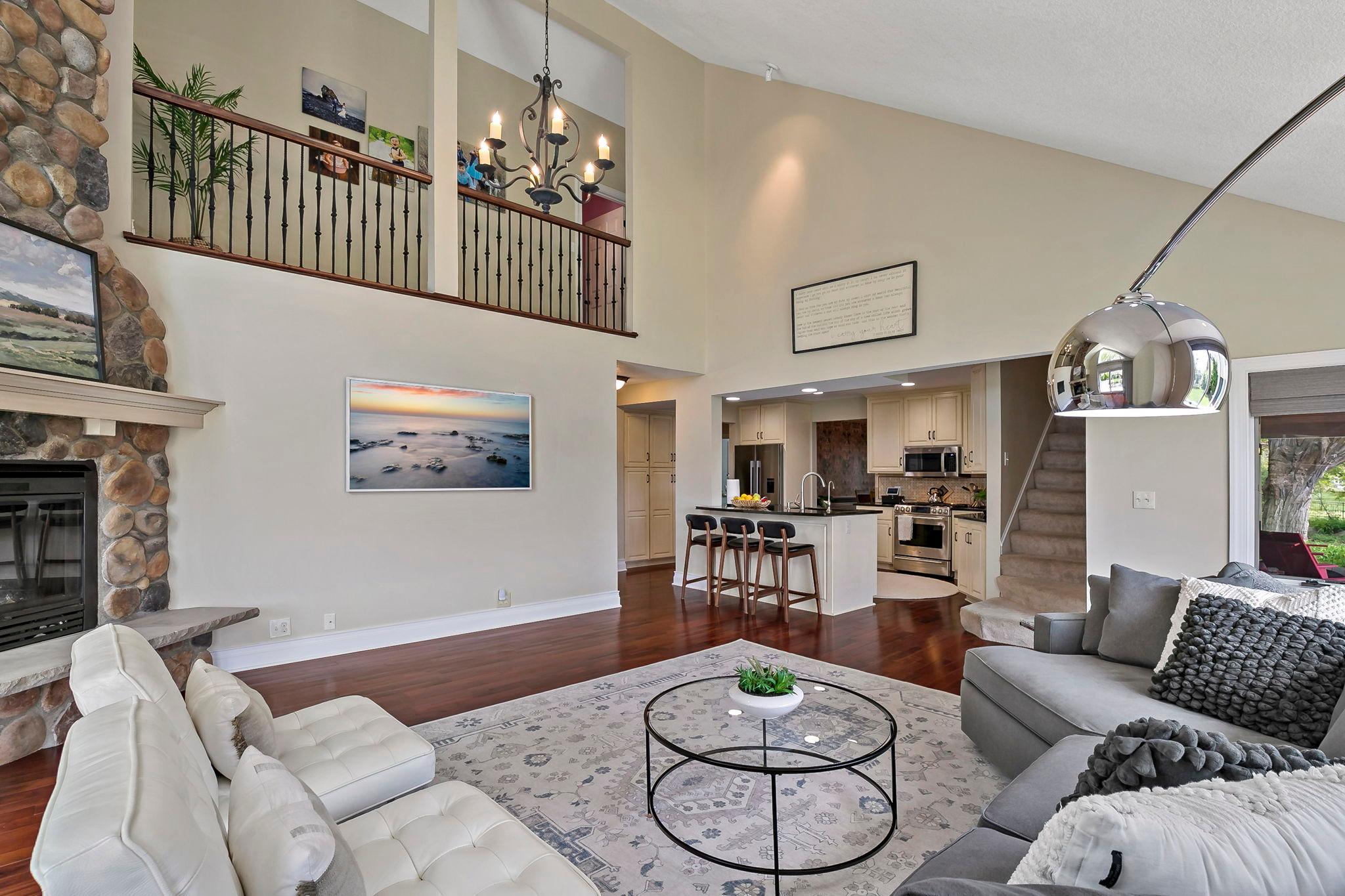 57-web-or-mls-5830 Club Ln Shorewood MN_0048.jpg