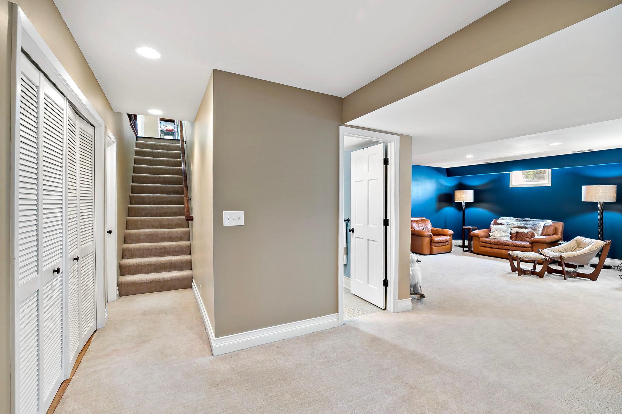 81-web-or-mls-5830 Club Ln Shorewood MN_0072.jpg
