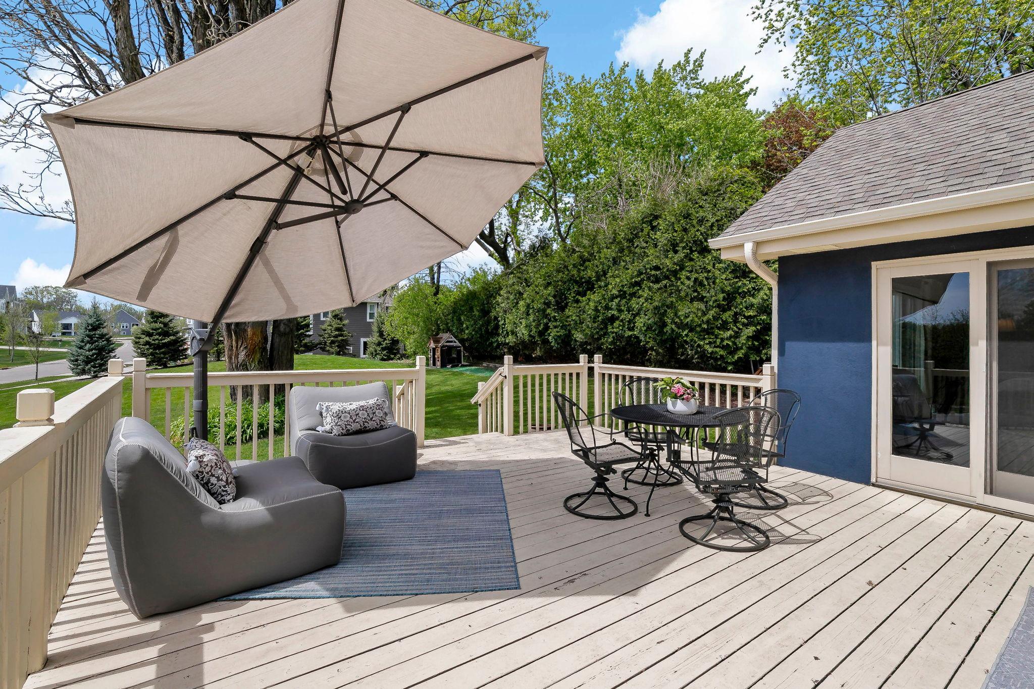 40-web-or-mls-5830 Club Ln Shorewood MN_0031.jpg