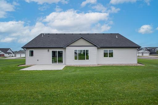 Convenient Arbor Trails neighborhood - No HomeOwner's Association