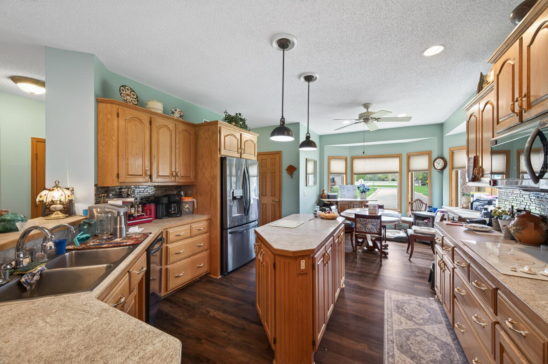 A functional layout for everyday cooking!