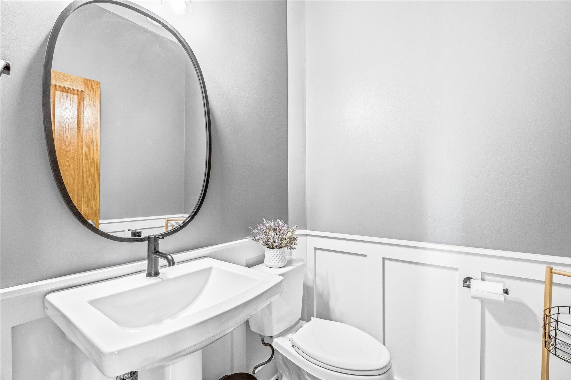 1/2 bath Main