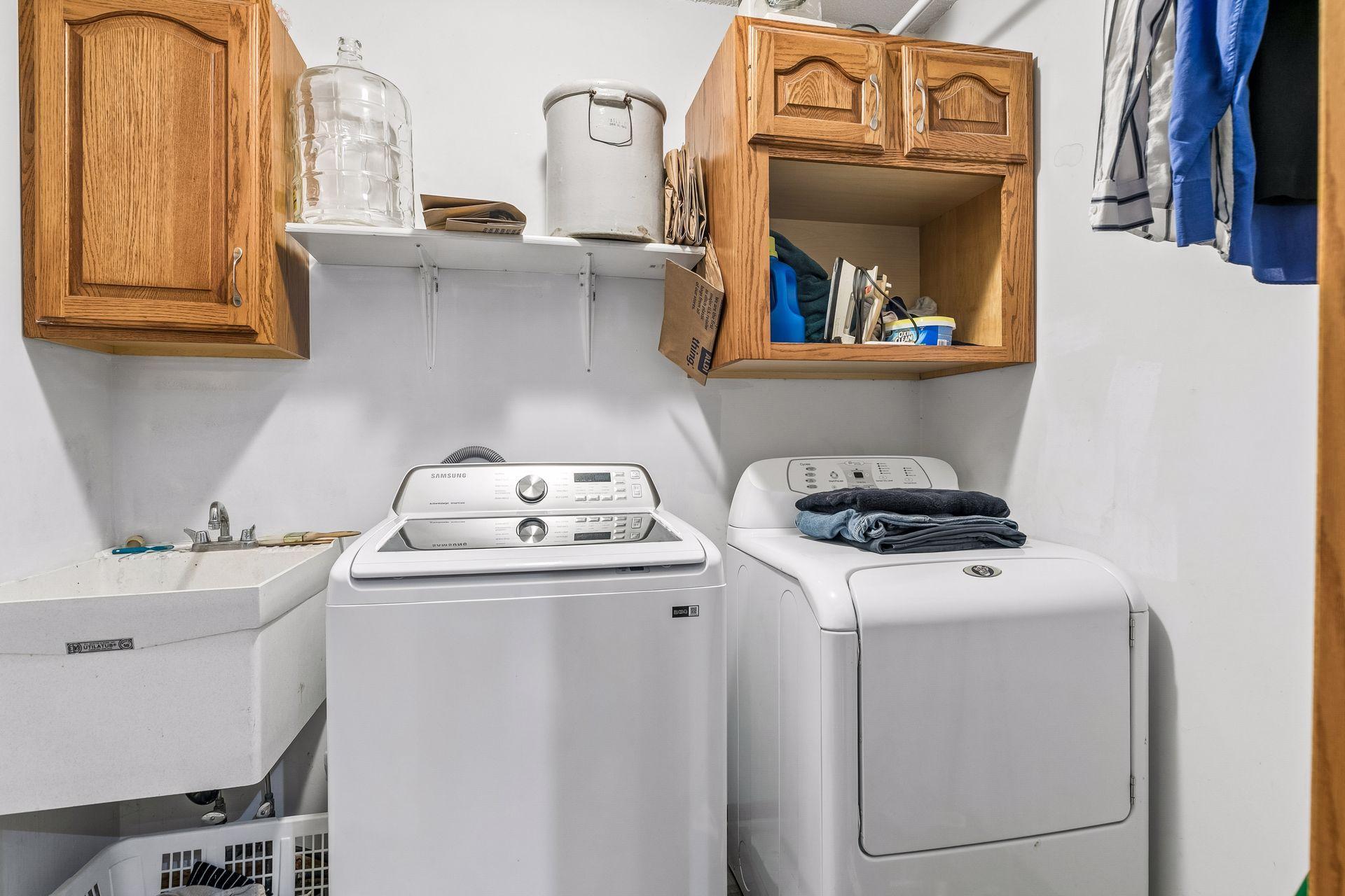 Main floor laundry room, just off of the kitchen