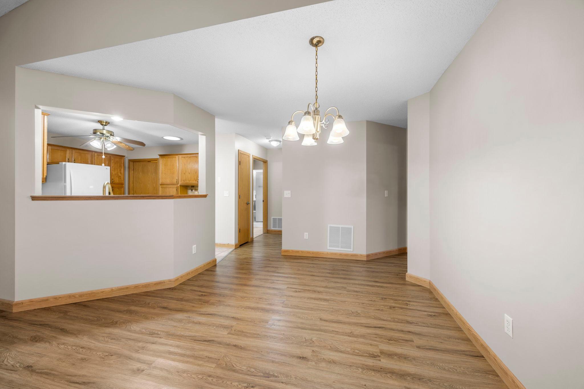 There is also room for your hutch on the back wall.