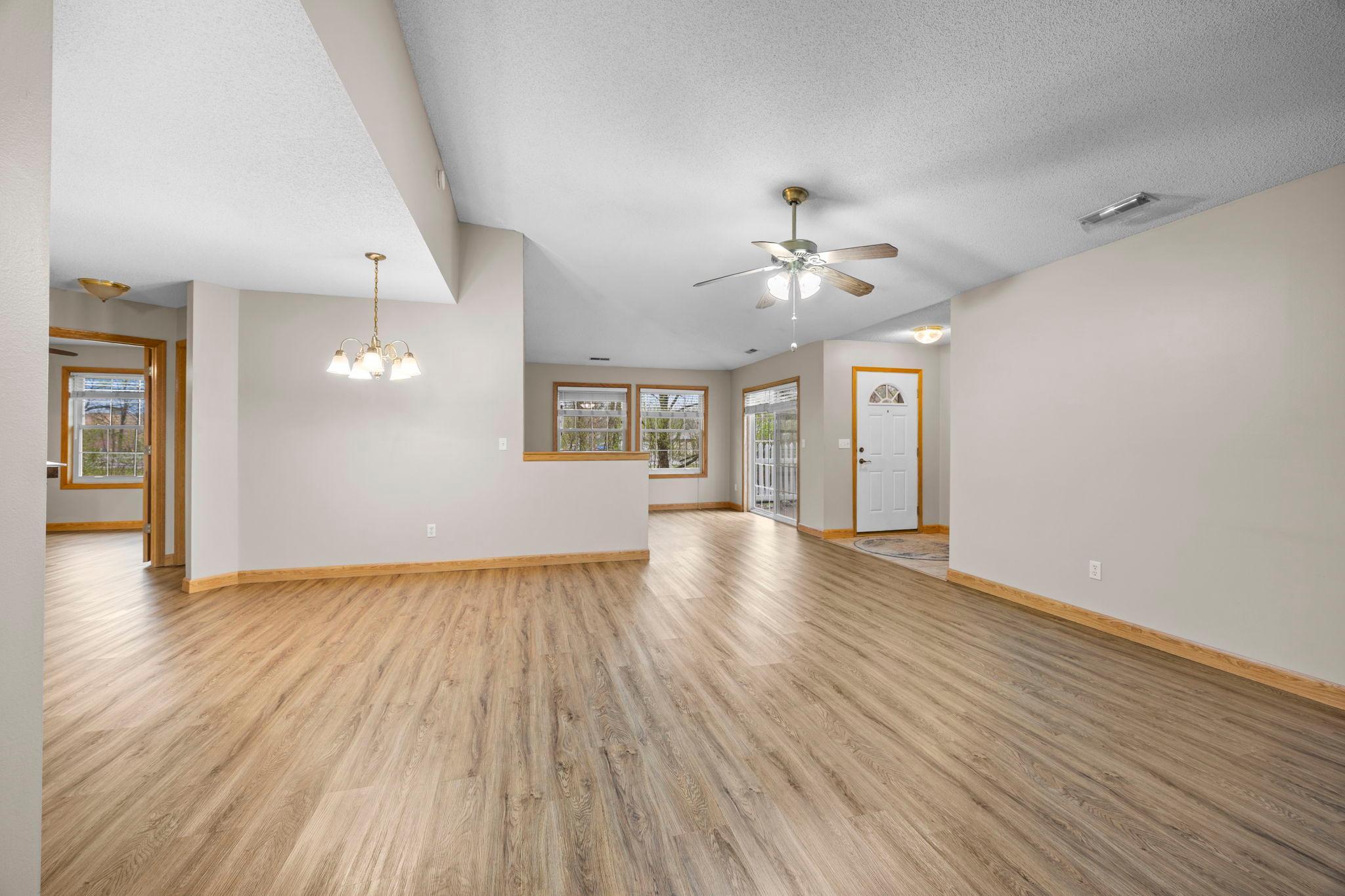 This is a good photo of the dining area.