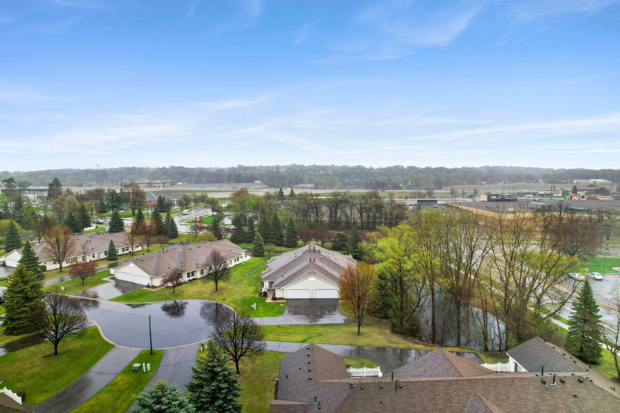 You can also see the ponding area where you will enjoy watching birds, ducks and their families. The deer also stop occasionally.