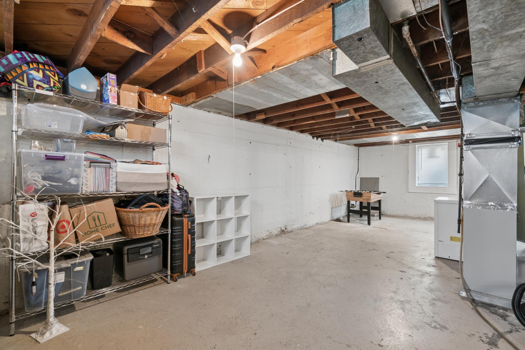 5631 Bryant Ave N 021_qWdd.jpg