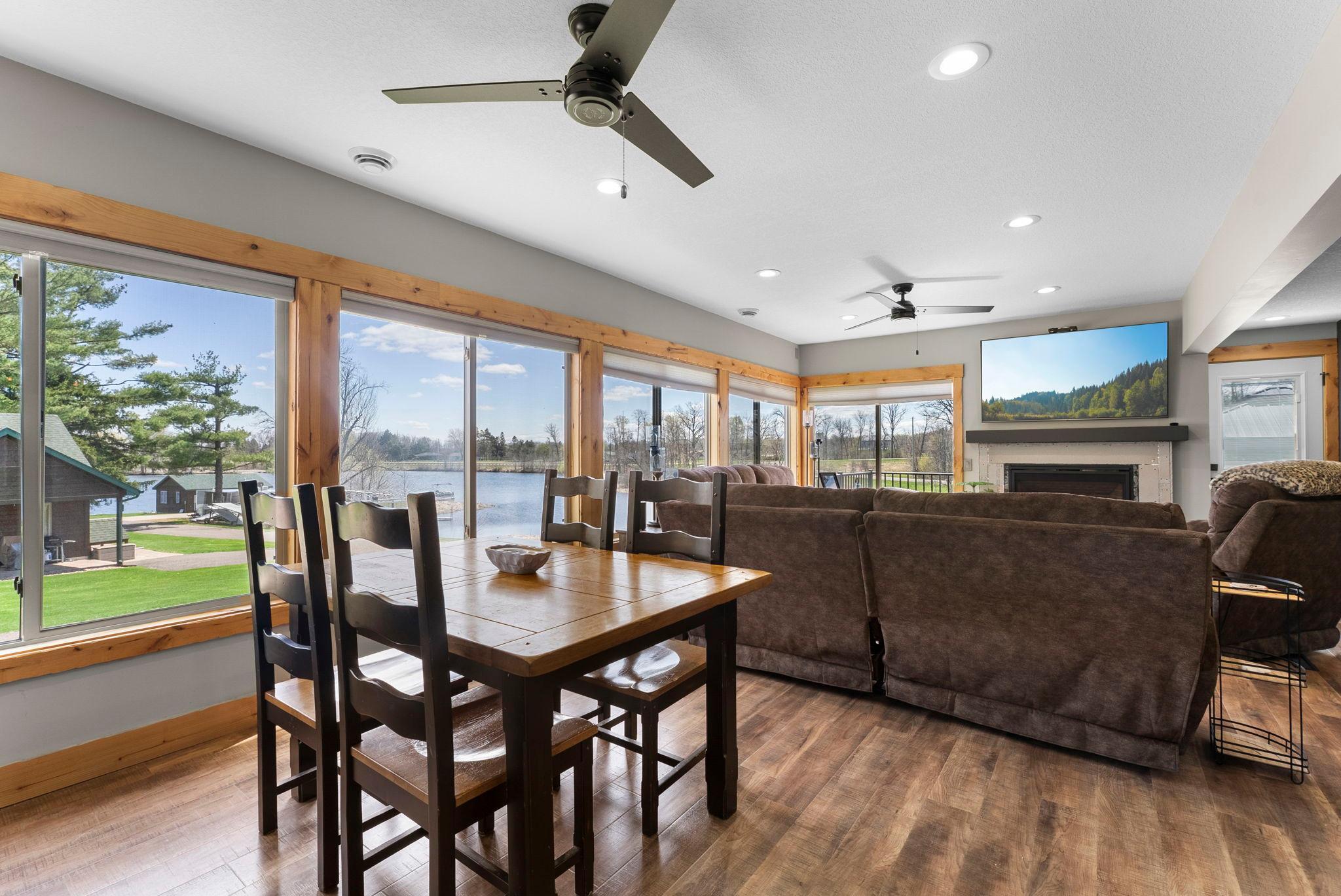 11-web-or-mls-1387 3 1-4 St 15-118.jpg
