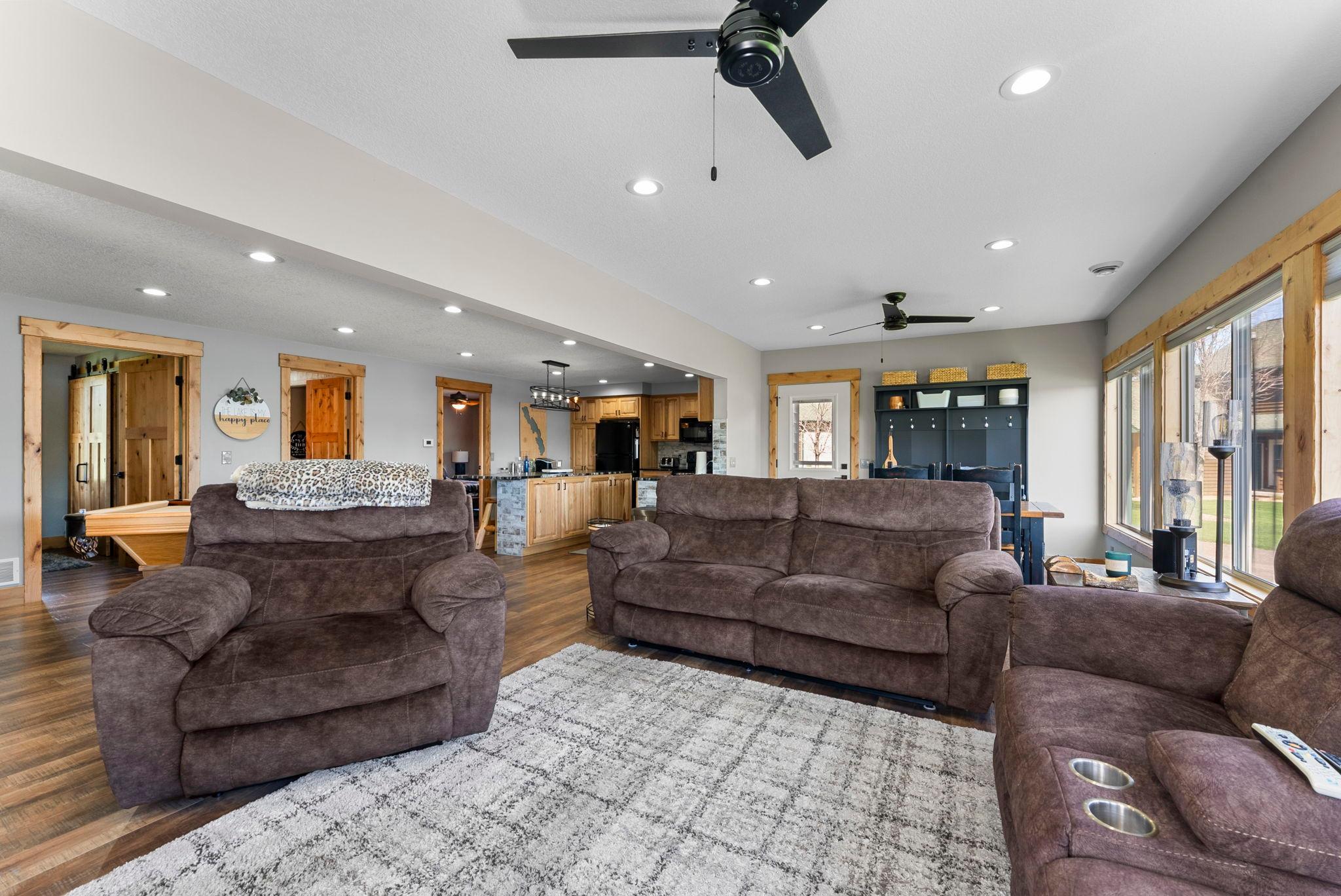 15-web-or-mls-1387 3 1-4 St 15-148.jpg