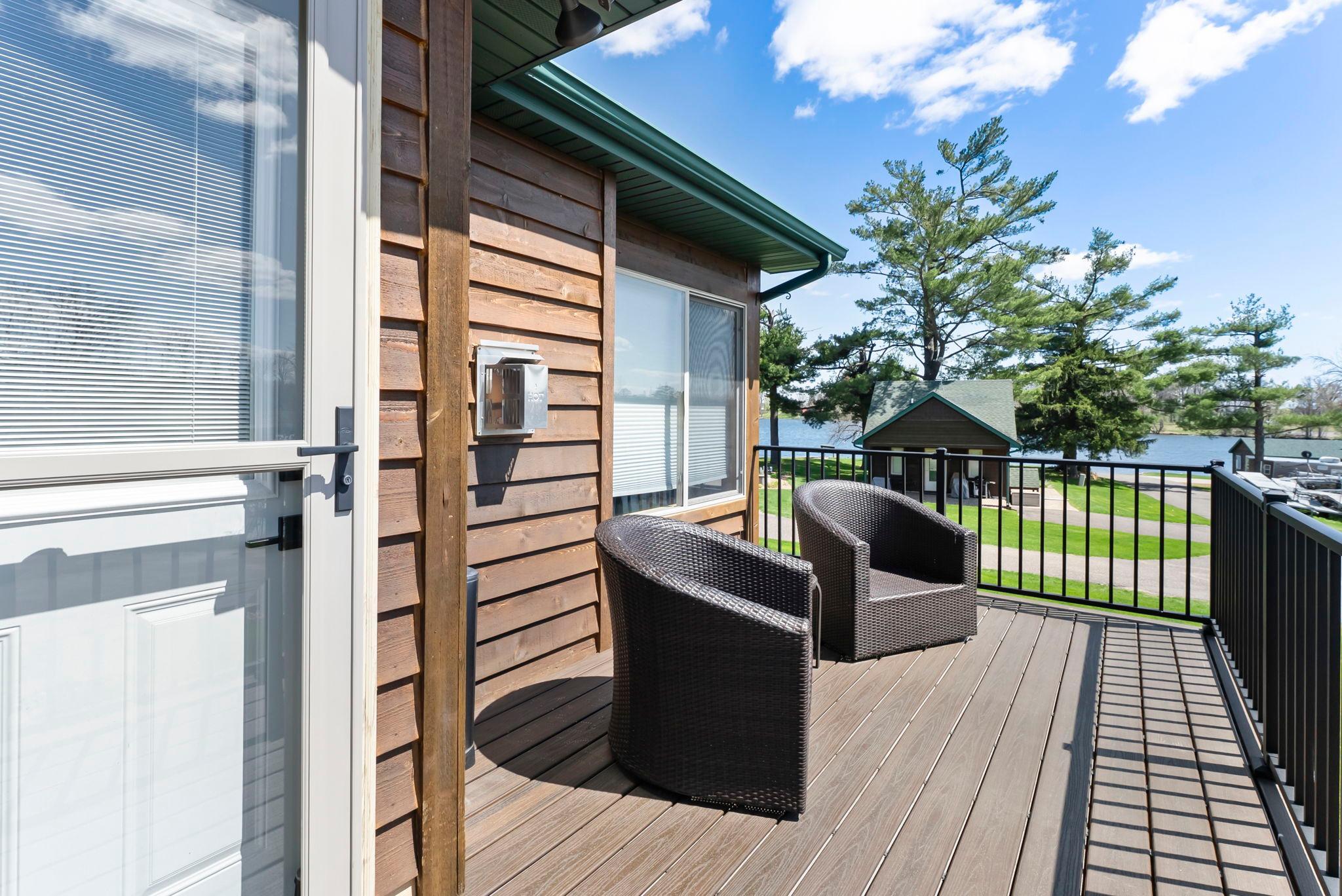 6-web-or-mls-1387 3 1-4 St 15-96.jpg