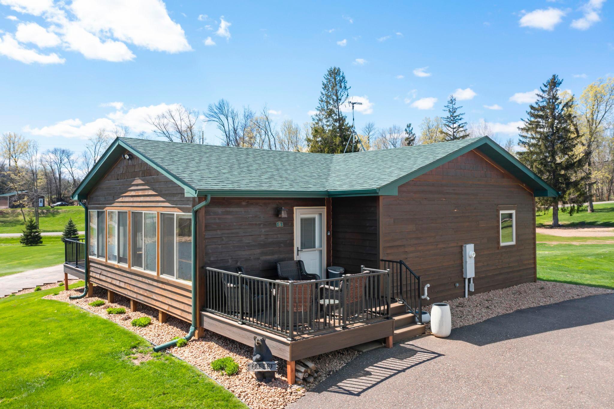 5-web-or-mls-1387 3 1-4 St 15-12.jpg