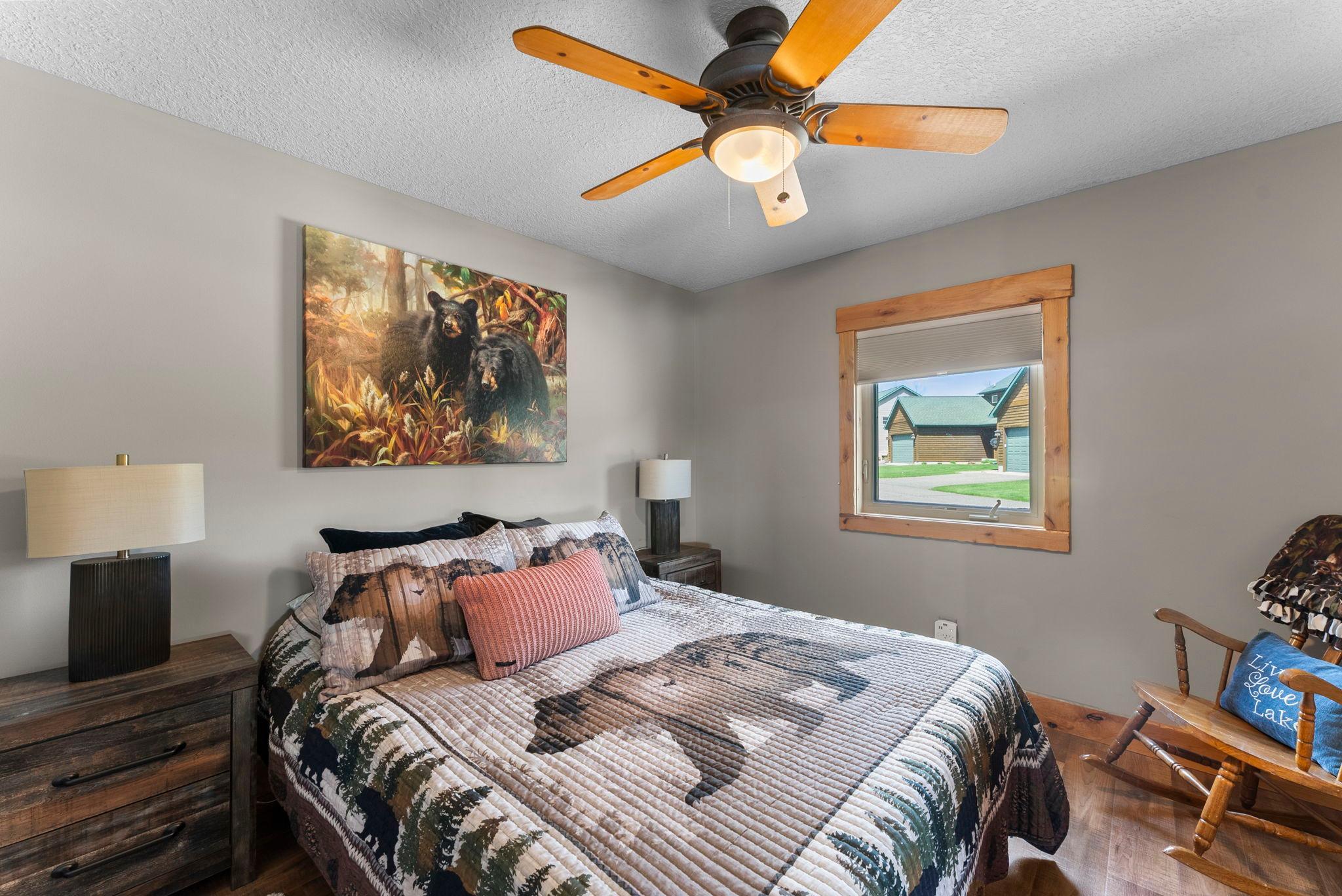 36-web-or-mls-1387 3 1-4 St 15-218.jpg