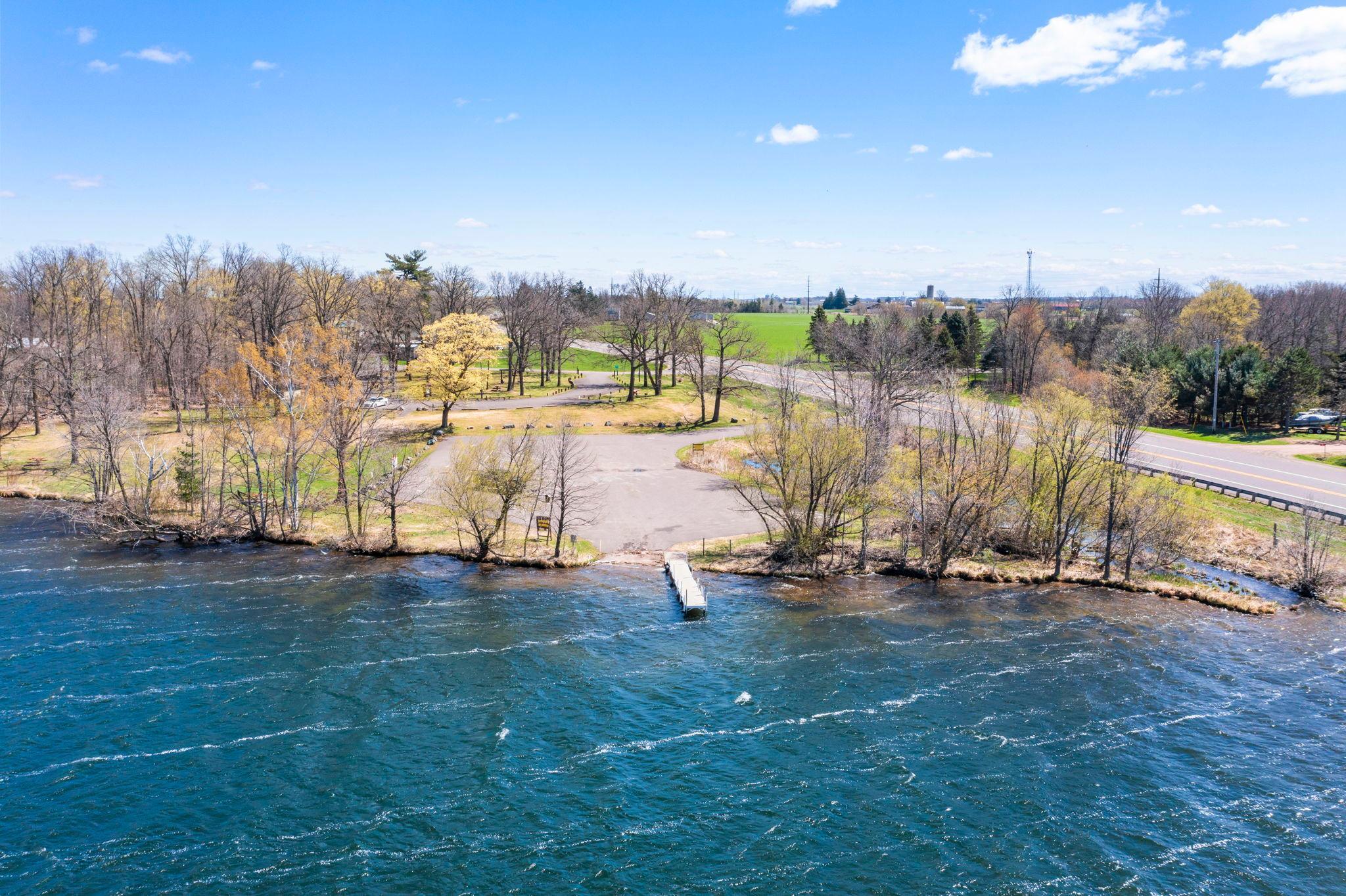 64-web-or-mls-1387 3 1-4 St 15-37.jpg