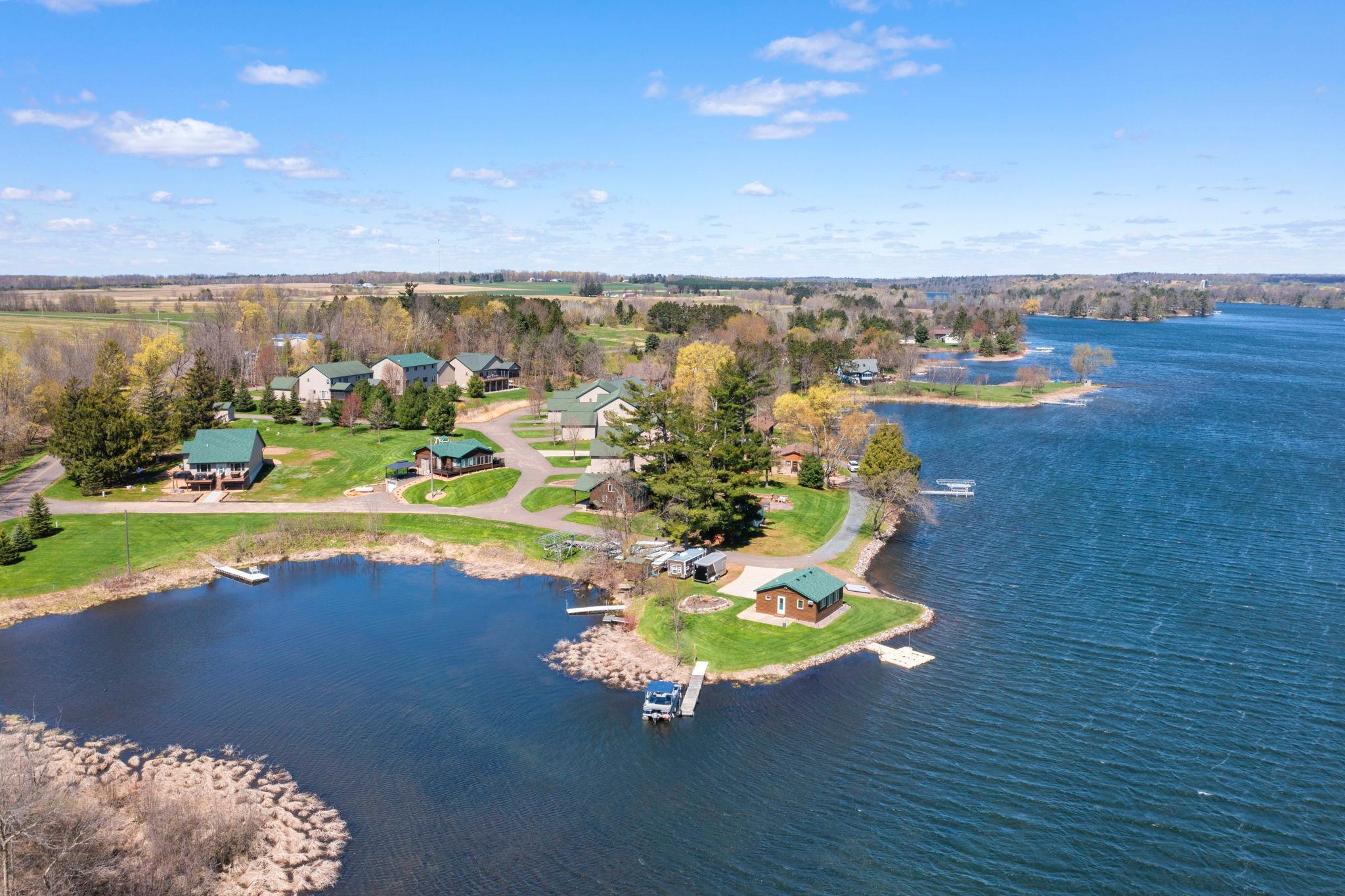 67-web-or-mls-1387 3 1-4 St 15-48.jpg