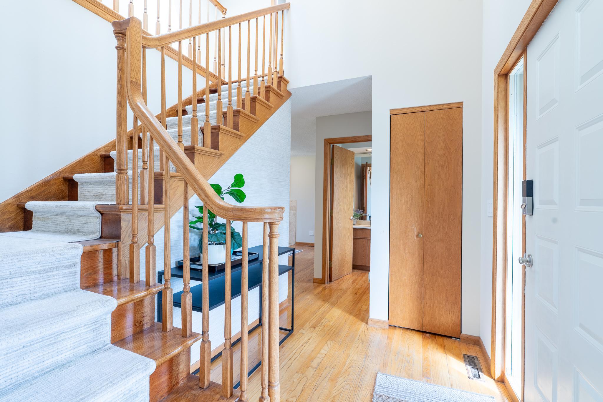 4540 Wellington Ln, Plymouth-25.jpg