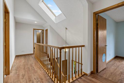 45-web-or-mls-4540 Wellington Ln Plymouth MN_0046.jpg