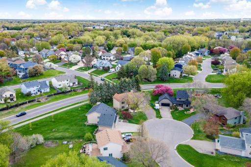 17-web-or-mls-4540 Wellington Ln Plymouth MN_0018.jpg