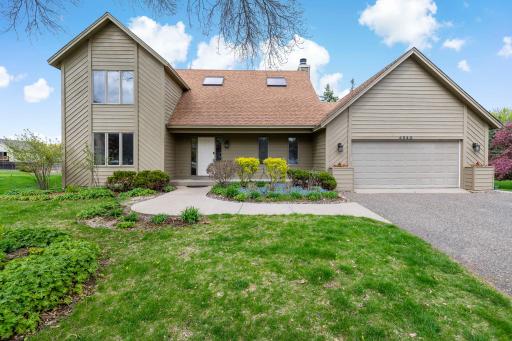 1-web-or-mls-4540 Wellington Ln Plymouth MN_0004.jpg