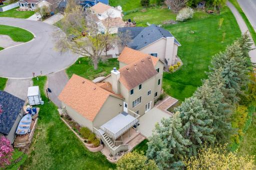 14-web-or-mls-4540 Wellington Ln Plymouth MN_0015.jpg