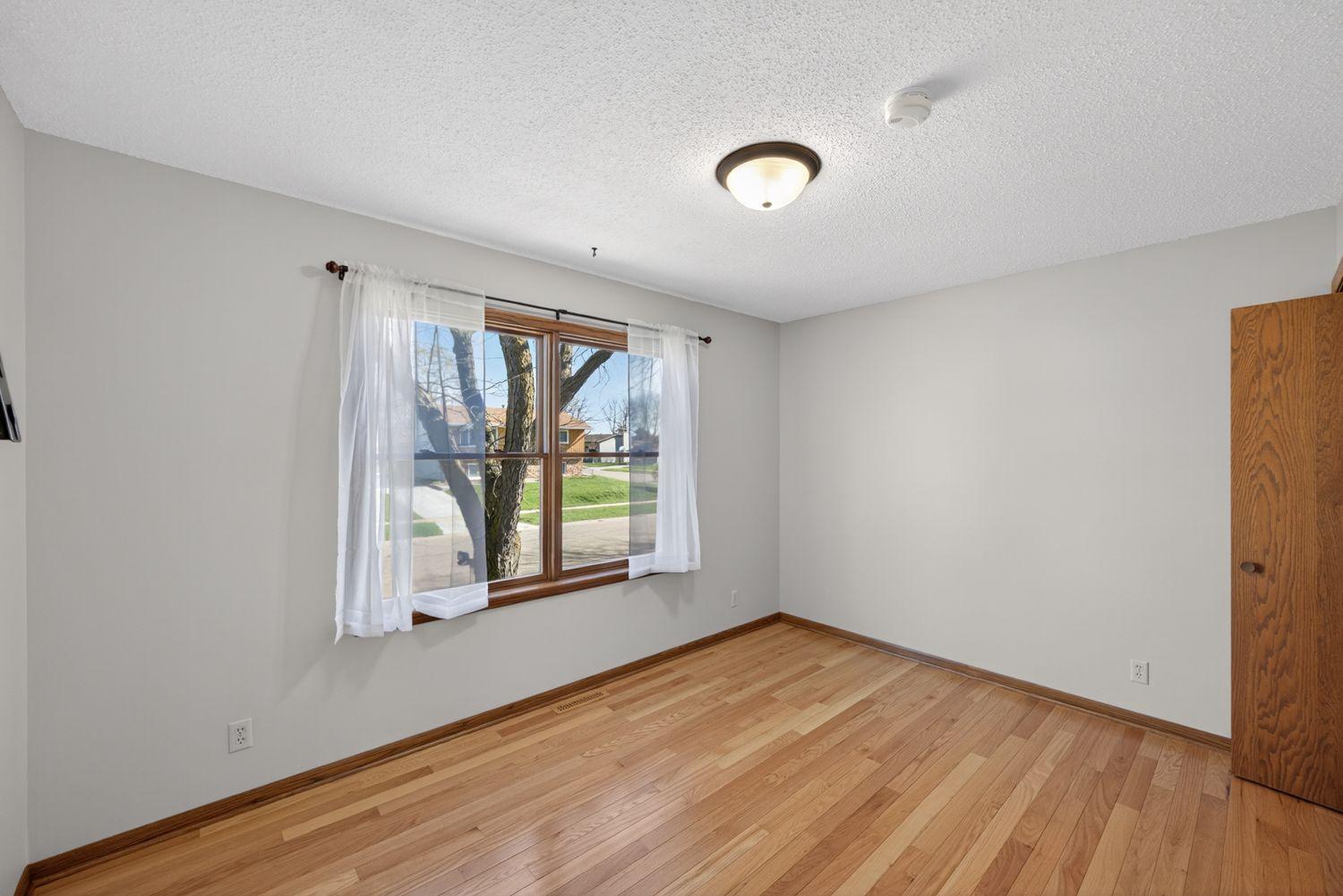 842 22nd St SE 65axXIJQ.jpeg