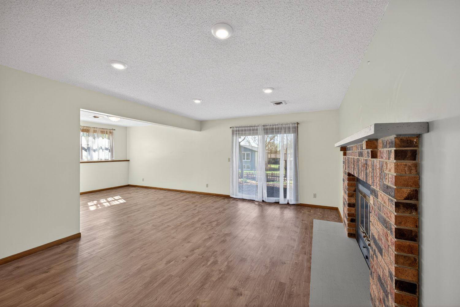 842 22nd St SE W38v8Ssg.jpeg