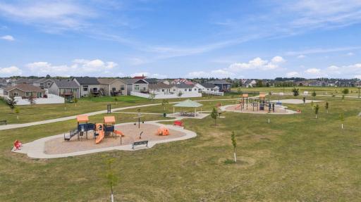 1555 72nd Avenue S, Fargo, ND 58104