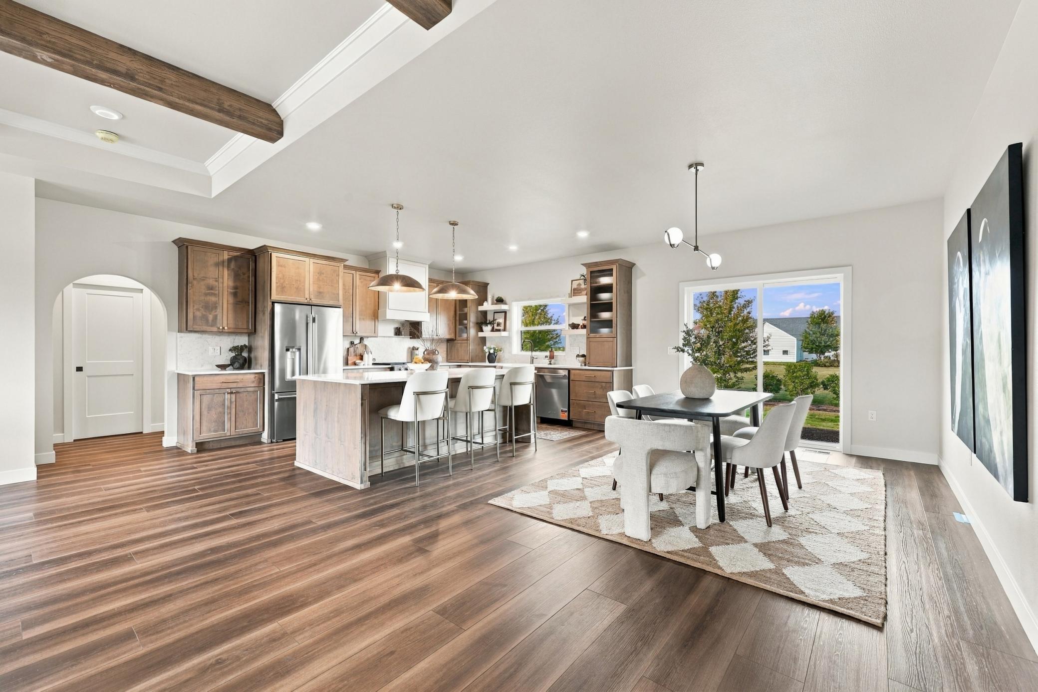 Kitchen/Dinning Room