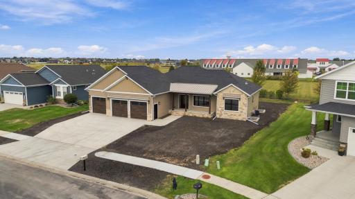 1555 72nd Avenue S, Fargo, ND 58104