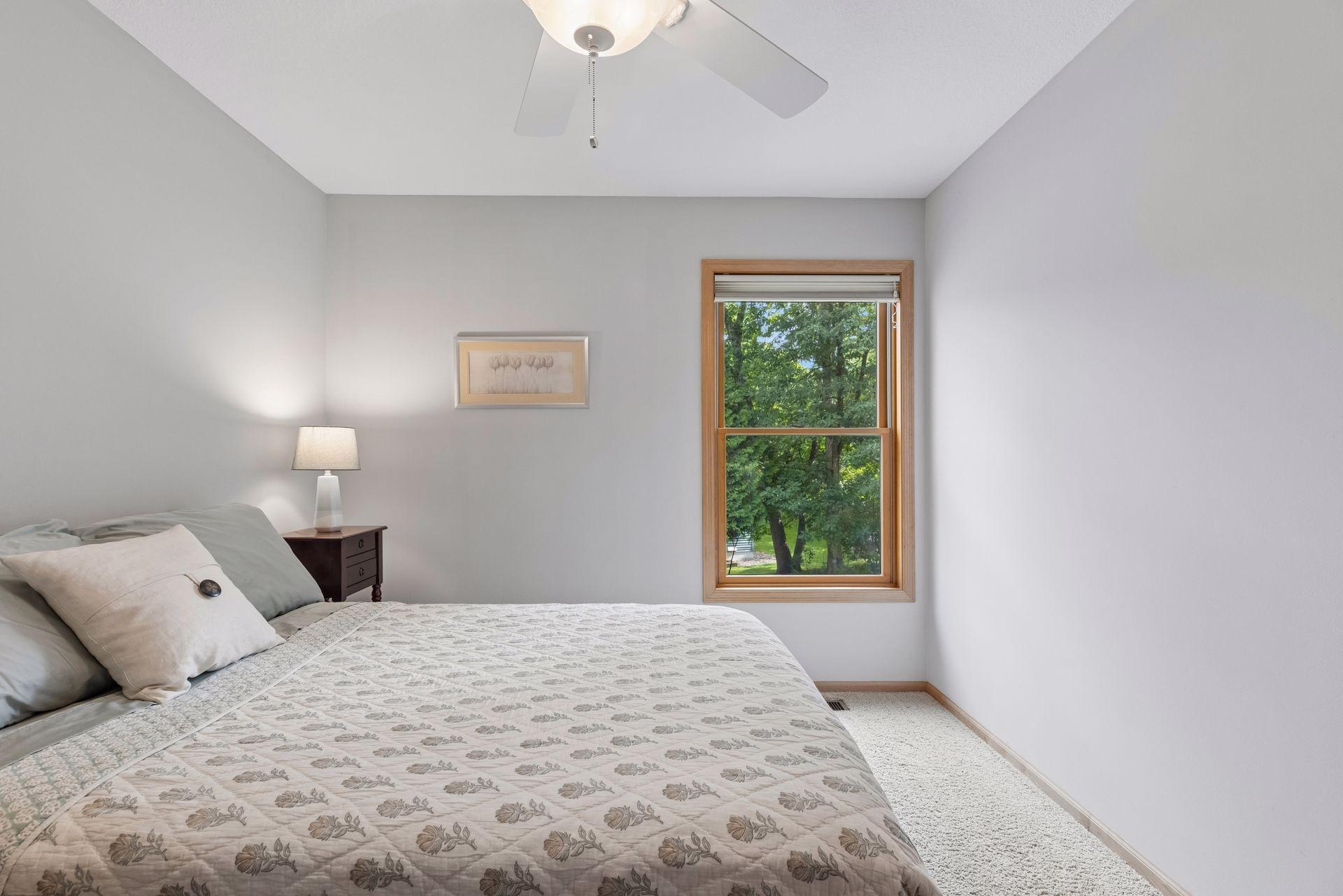 Second upper level bedroom