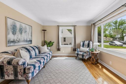 8115 1st Avenue S, Bloomington, MN 55420