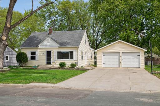 8115 1st Avenue S, Bloomington, MN 55420
