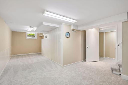 8115 1st Avenue S, Bloomington, MN 55420