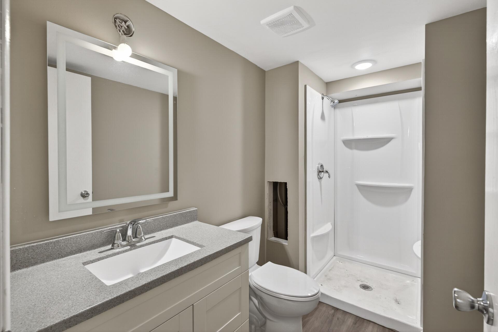 28_1923_Vale_Ave_NW28_mls.jpg