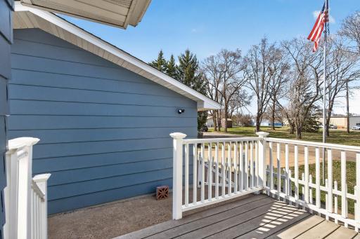 1923 Vale Avenue NW, Elk River, MN 55330