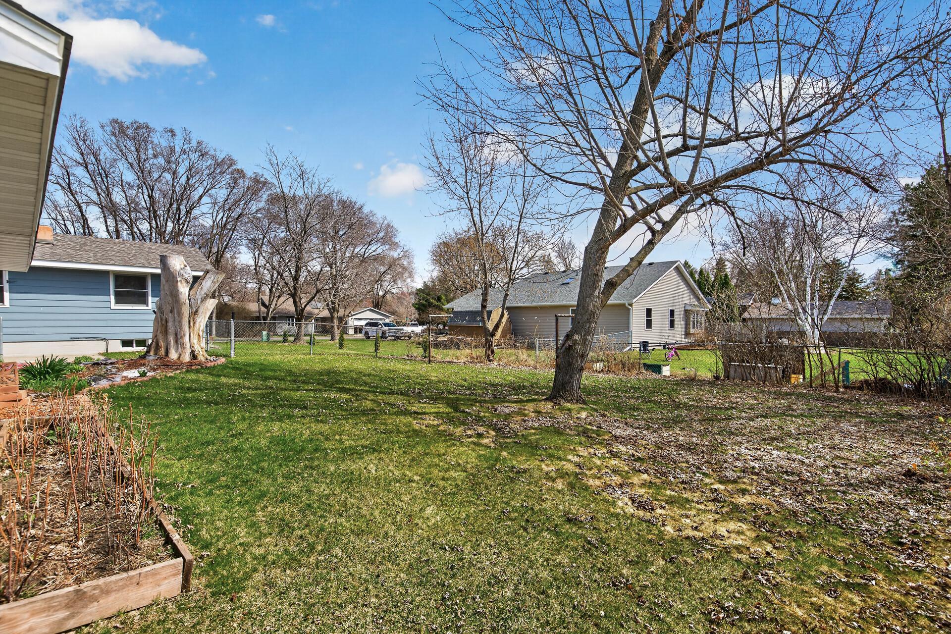 50_1923_Vale_Ave_NW50_mls.jpg