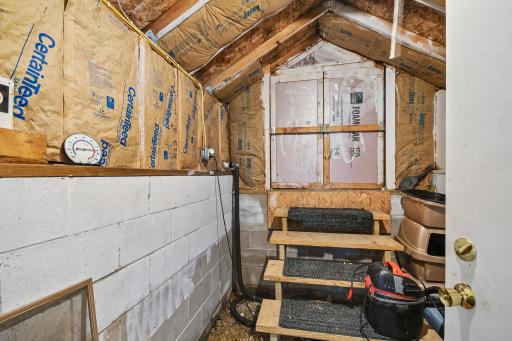 8726 240th Avenue NE, Stacy, MN 55079