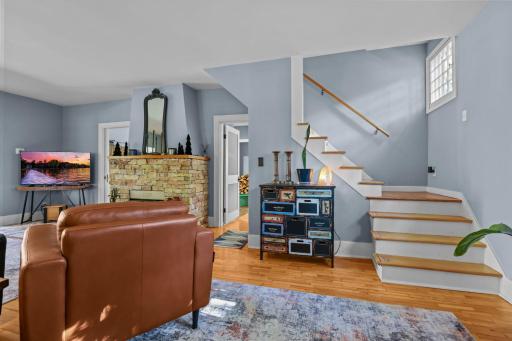 1120 Summit Avenue, Saint Paul, MN 55115