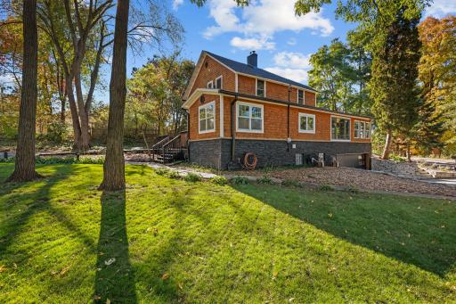 1120 Summit Avenue, Saint Paul, MN 55115