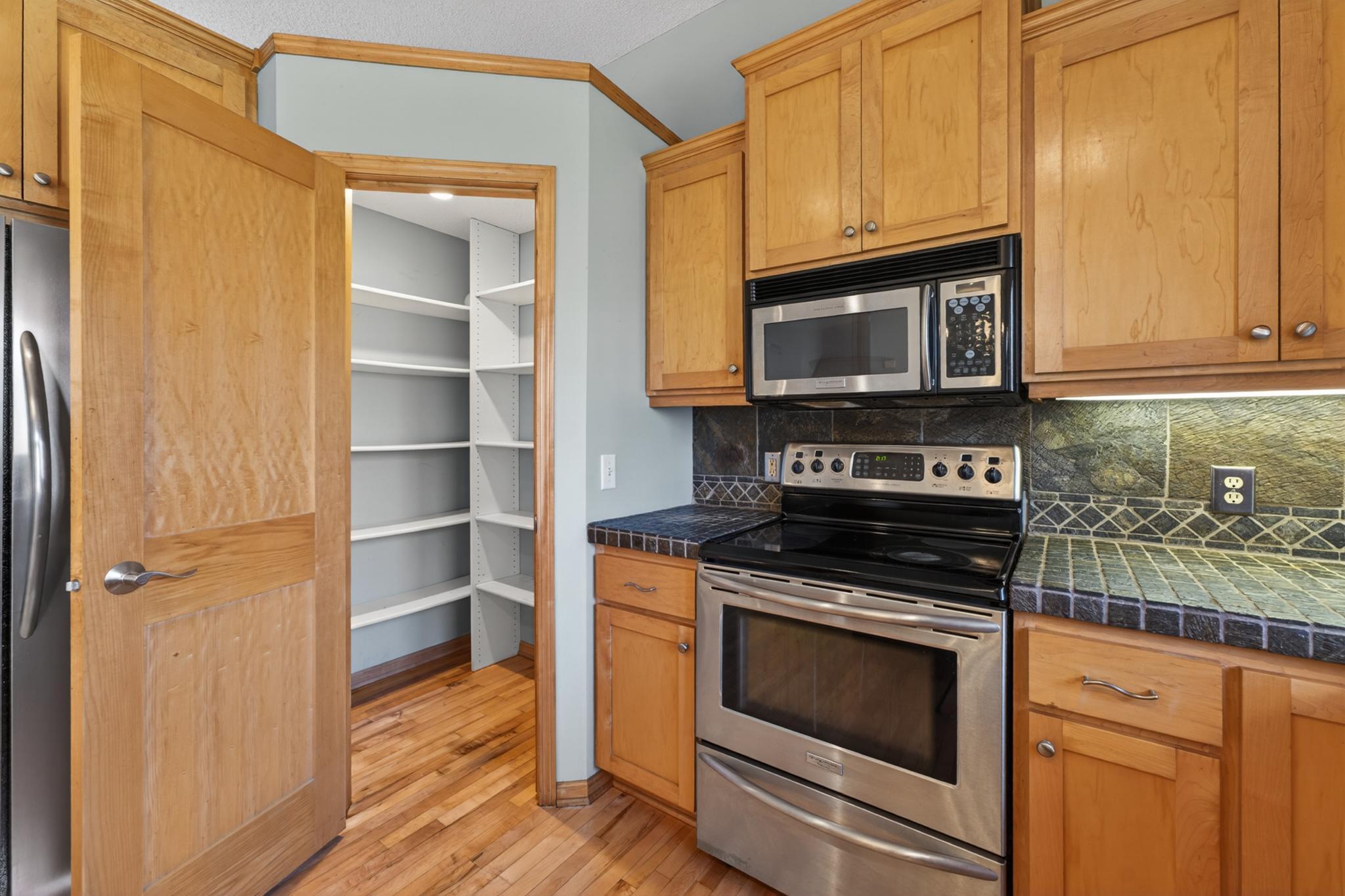 Large Walk-in Pantry