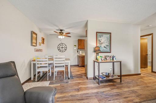1304 W Medicine Lake Drive, 221, Minneapolis, MN 55441