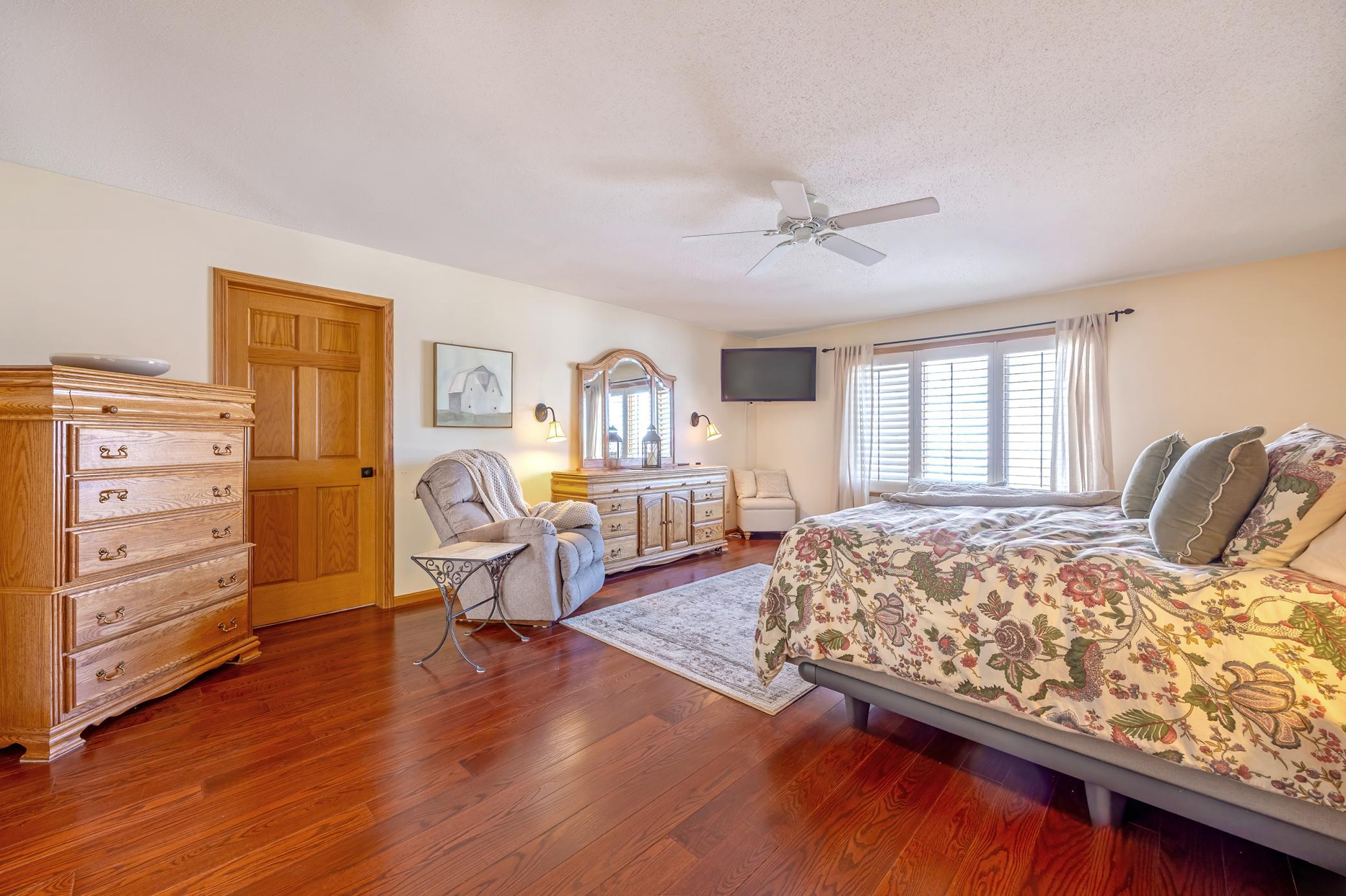 Upper Level - Primary Bedrrom.jpg