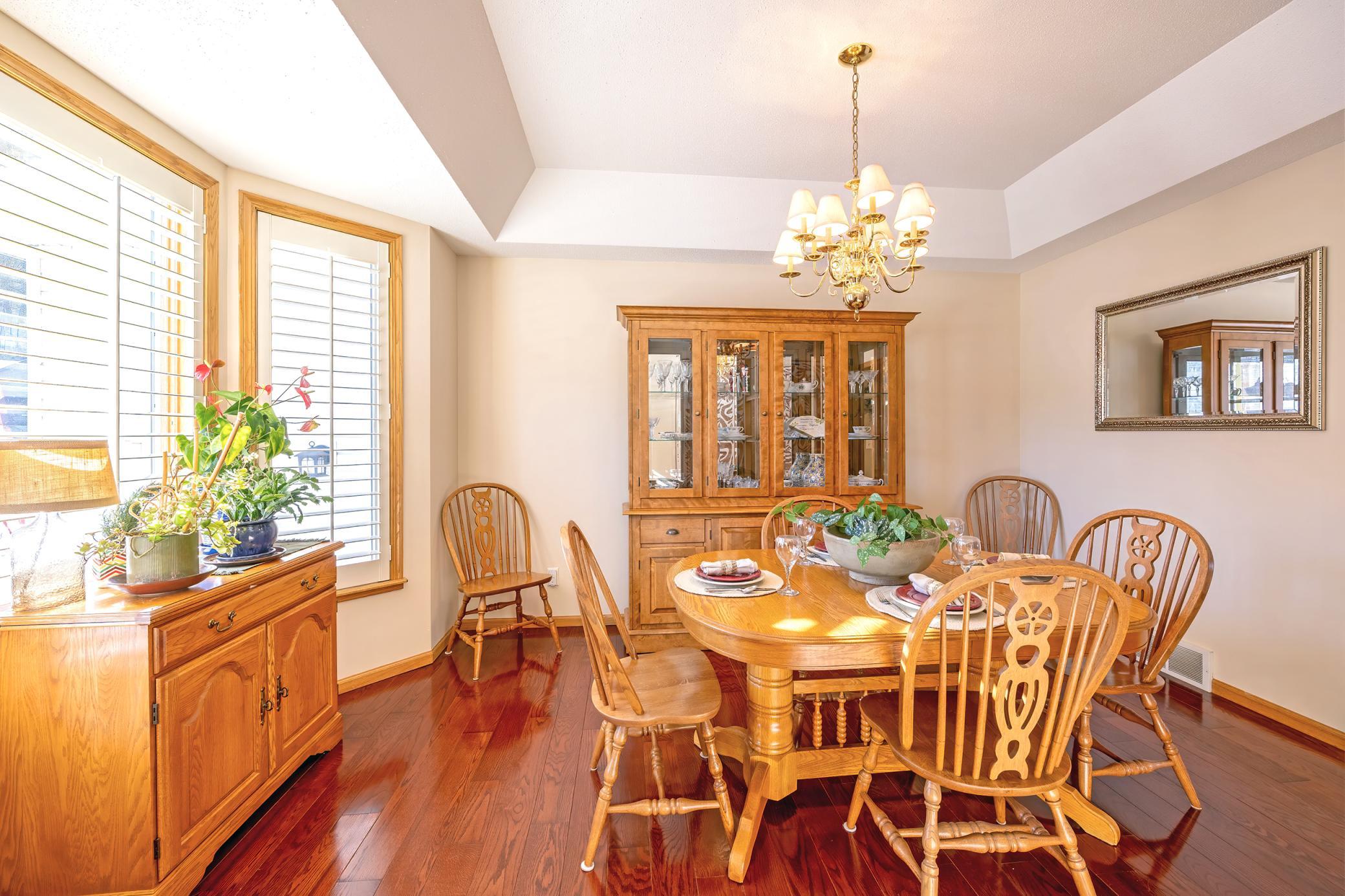 Main Lvel - Dining Room.jpg