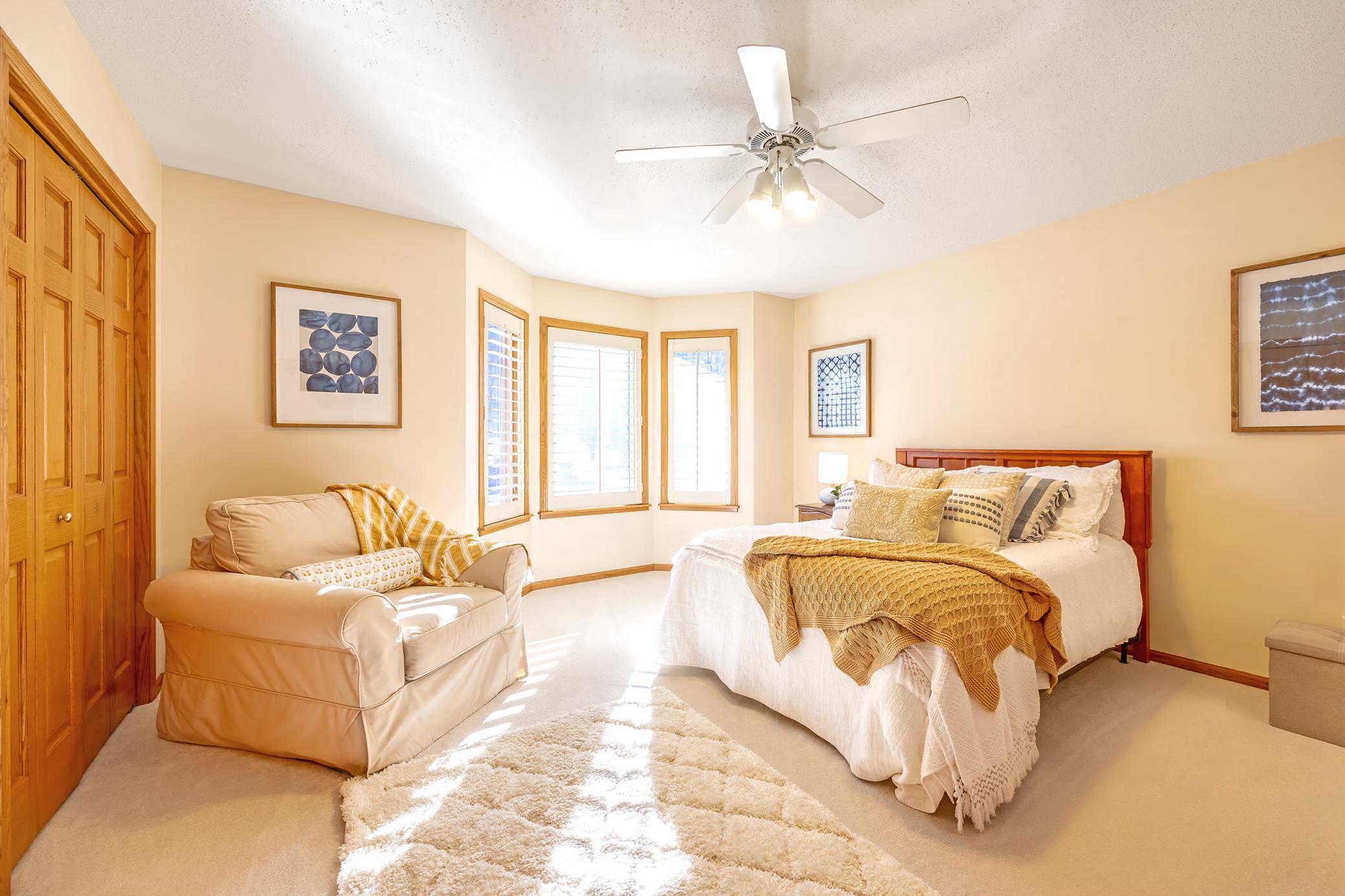 Upper Level - Bedroom3.jpg