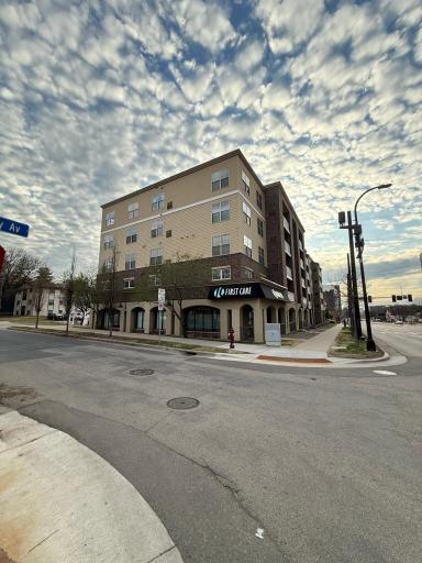 2900 University Avenue SE, 402, Minneapolis, MN 55414