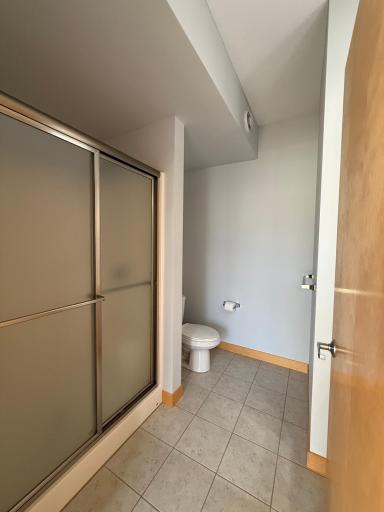 2900 University Avenue SE, 402, Minneapolis, MN 55414