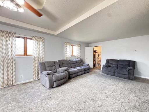 20 Elm Avenue NE, Menahga, MN 56464