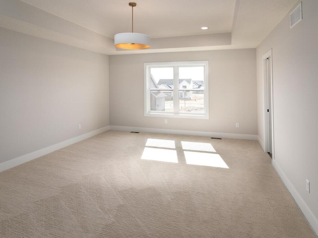 5380 176th St W Lakeville MN 55044 USA-015-011-Primary Bedroom-MLS_Size.jpg